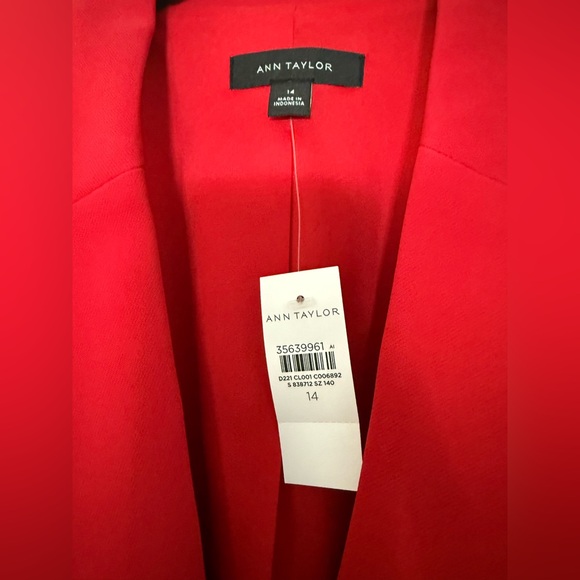 AT Christmas red suit - Picture 2 of 4